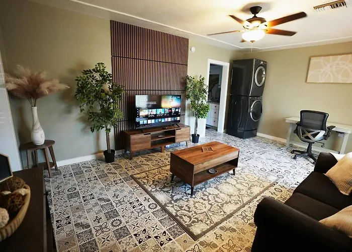Apartment Cozy Retreat Near Phx Airport & Downtown Phoenix