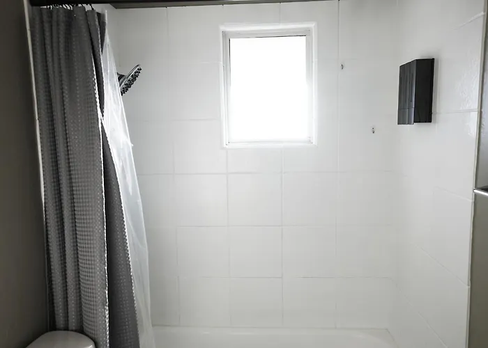 Cozy Retreat Near Phx Airport & Downtown