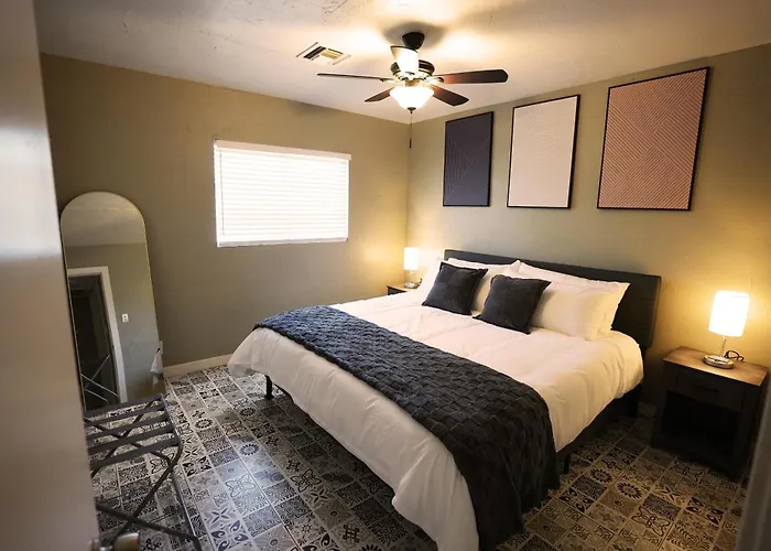 Apartment Cozy Retreat Near Phx Airport & Downtown